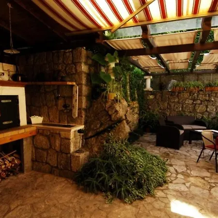 Garden - Duplex Two-bedroom With Terrace And Pool View Apartman *