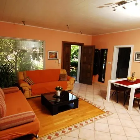 Garden - Duplex Two-bedroom With Terrace And Pool View Apartman *