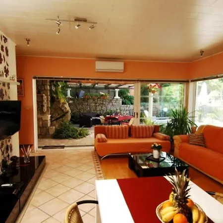 Garden - Duplex Two-bedroom With Terrace And Pool View Apartman *
